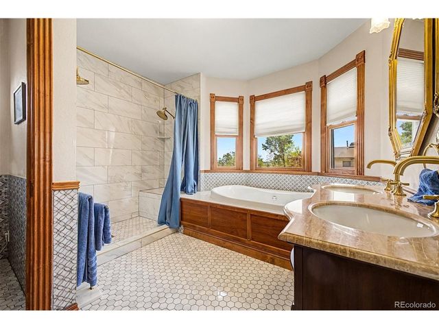 4801 S Yukon St, Littleton, CO 80123