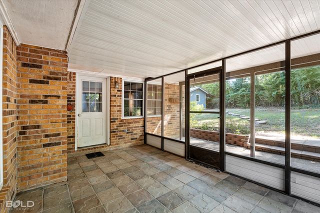 963 Town North Drive, Shreveport, LA 71107