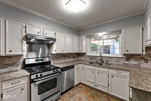 963 Town North Drive, Shreveport, LA 71107