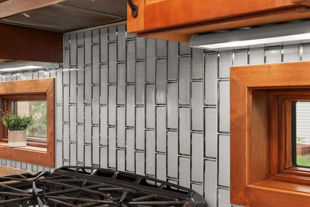 710 Reeve Road, Mazomanie, WI 53560