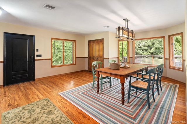 284 Germonds Road, West Nyack, NY 10994