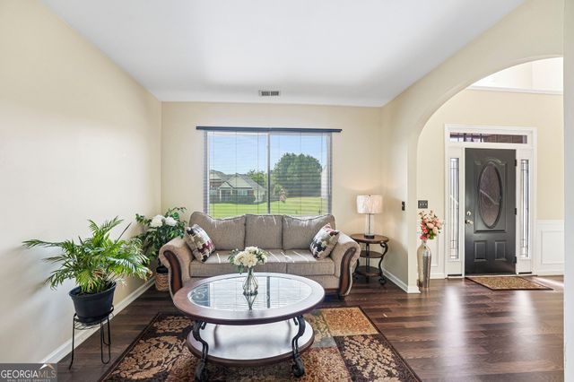 5067 Huntcrest Drive SW, Mableton, GA 30126