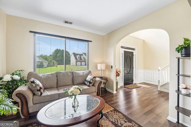 5067 Huntcrest Drive SW, Mableton, GA 30126