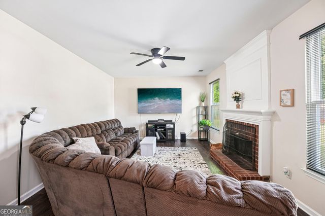 5067 Huntcrest Drive SW, Mableton, GA 30126