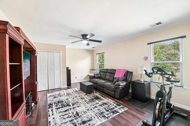 5067 Huntcrest Drive SW, Mableton, GA 30126