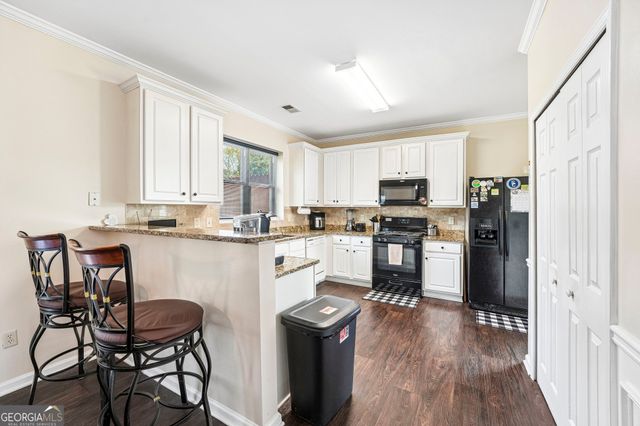 5067 Huntcrest Drive SW, Mableton, GA 30126