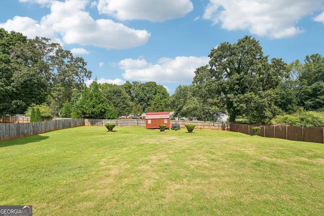 5067 Huntcrest Drive SW, Mableton, GA 30126