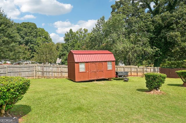 5067 Huntcrest Drive SW, Mableton, GA 30126