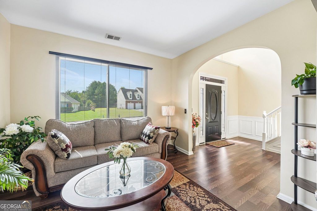 5067 Huntcrest Drive SW, Mableton, GA 30126 — photo 2