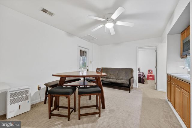 16219 SUNNY KNOLL DR, Dumfries, VA 22025