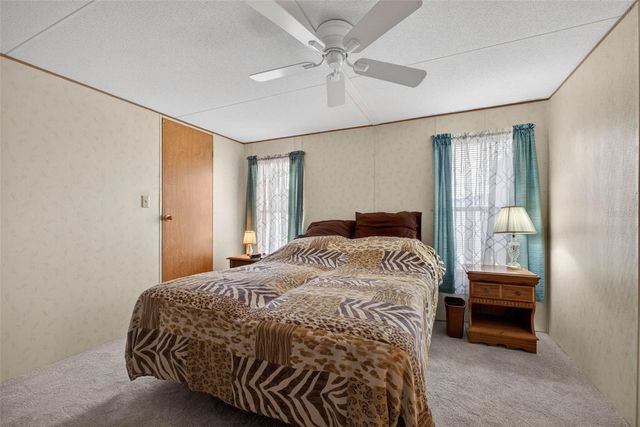 4100 CAREFREE WAY, Zephyrhills, FL 33541