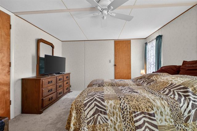 4100 CAREFREE WAY, Zephyrhills, FL 33541