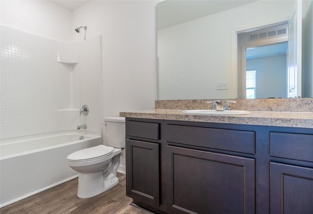 394 MADISON DRIVE, Davenport, FL 33837