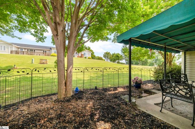 2 Hillview Drive, Greenville, SC 29615