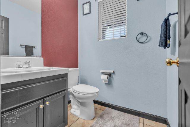 9325 Audra Ct, Sacramento, CA 95829