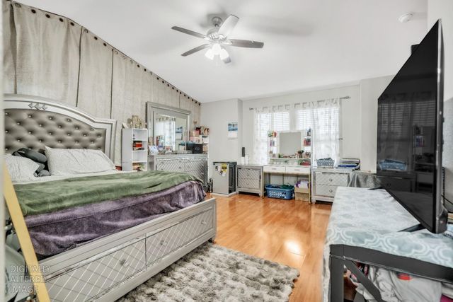 9325 Audra Ct, Sacramento, CA 95829