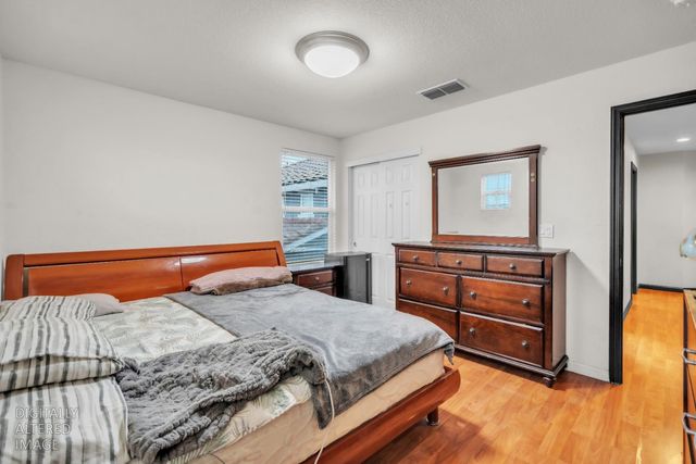 9325 Audra Ct, Sacramento, CA 95829