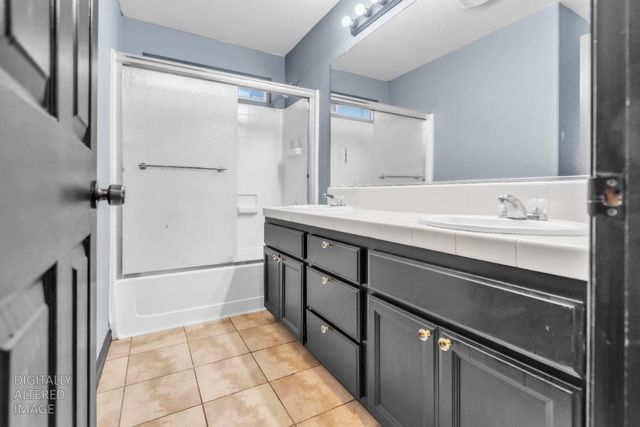 9325 Audra Ct, Sacramento, CA 95829