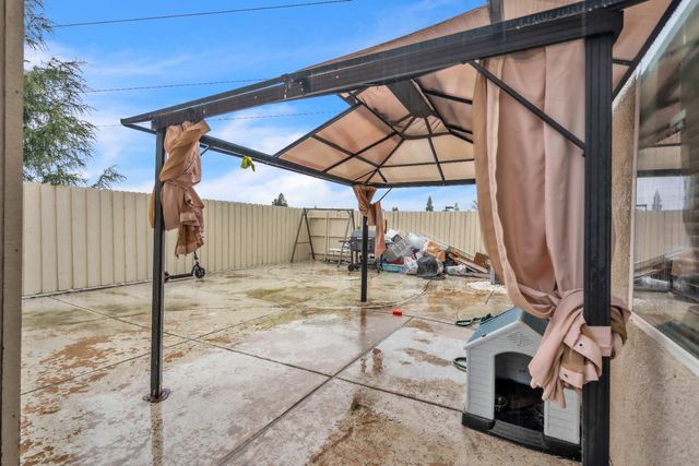 9325 Audra Ct, Sacramento, CA 95829