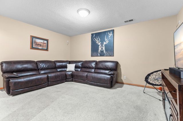 15712 Crocus Avenue W, Rosemount, MN 55068