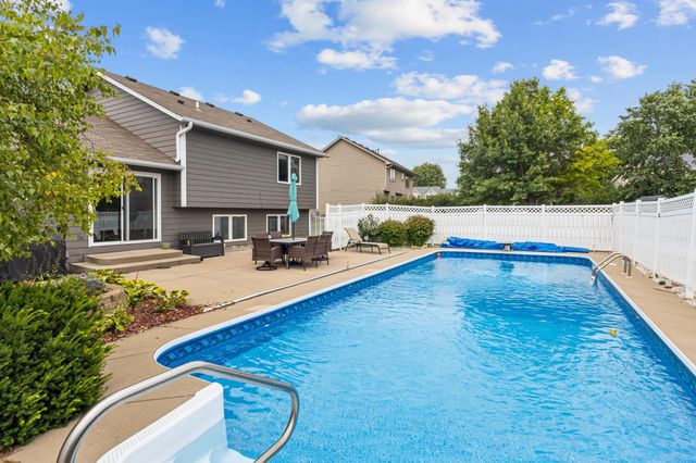 15712 Crocus Avenue W, Rosemount, MN 55068