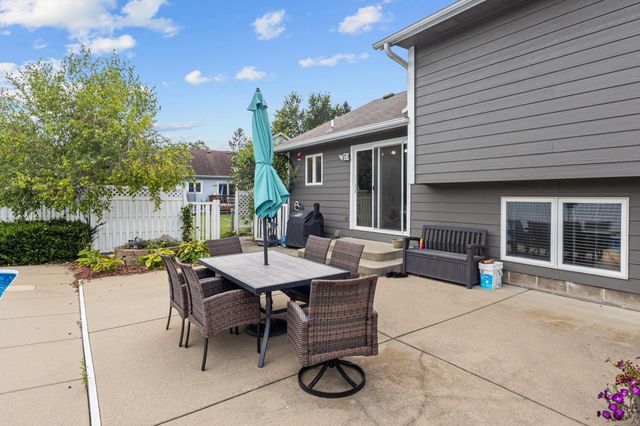 15712 Crocus Avenue W, Rosemount, MN 55068