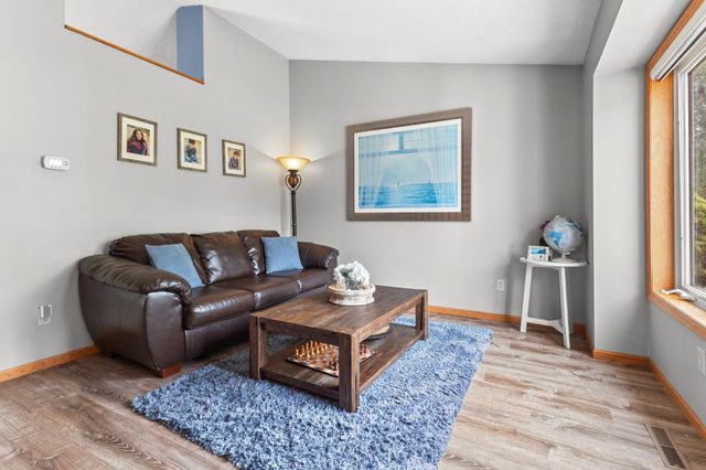 15712 Crocus Avenue W, Rosemount, MN 55068