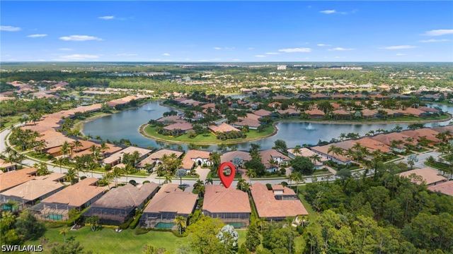 6449 Costa CIR, Naples, FL 34113