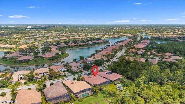 6449 Costa CIR, Naples, FL 34113