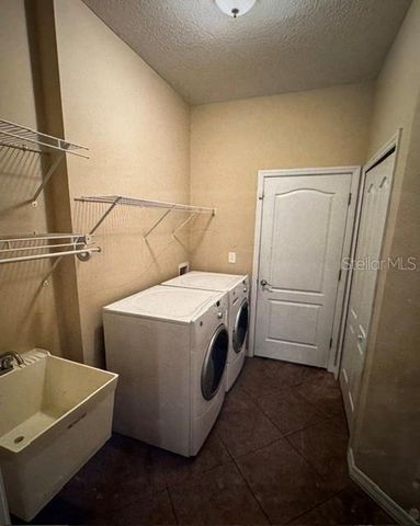 8302 KARPEAL DRIVE, Sarasota, FL 34238