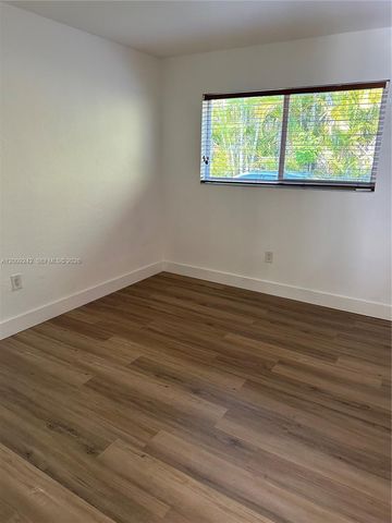 6310 SW 79th St 1, South Miami, FL 33143