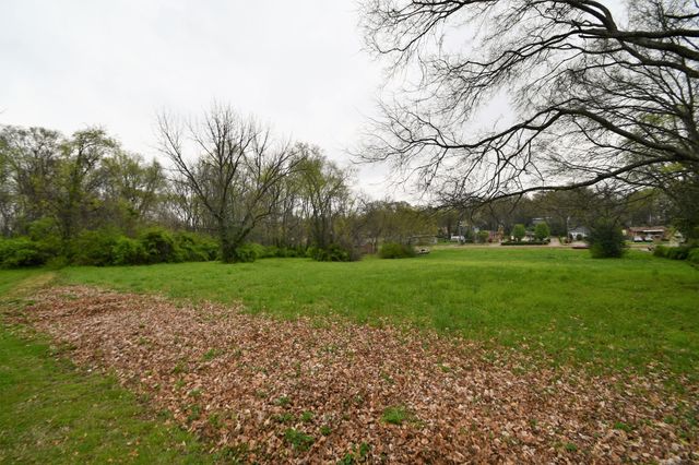 1409 Jones Ave, Nashville, TN 37207