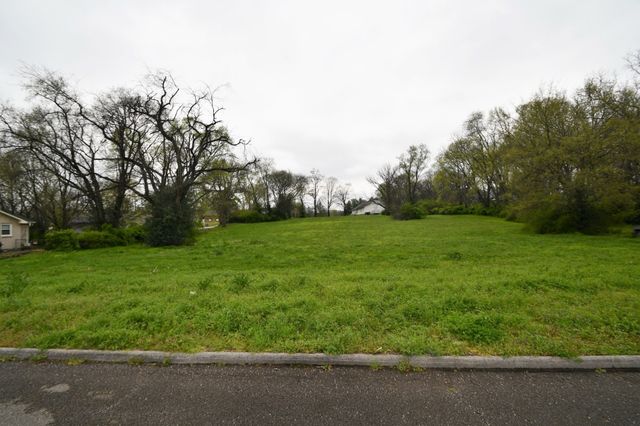 1409 Jones Ave, Nashville, TN 37207