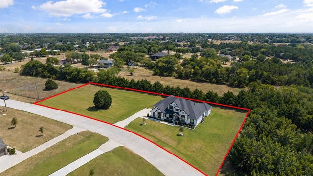 7850 Woodstream Road, Midlothian, TX 76065