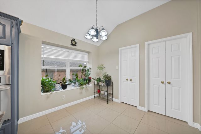 1625 Deer Creek Drive, Desoto, TX 75115
