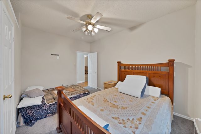 1625 Deer Creek Drive, Desoto, TX 75115