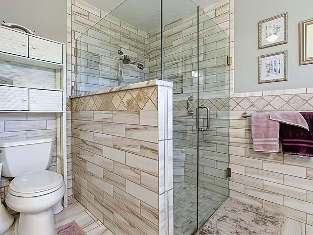 5588 GULF STREAM STREET, Tavares, FL 32778