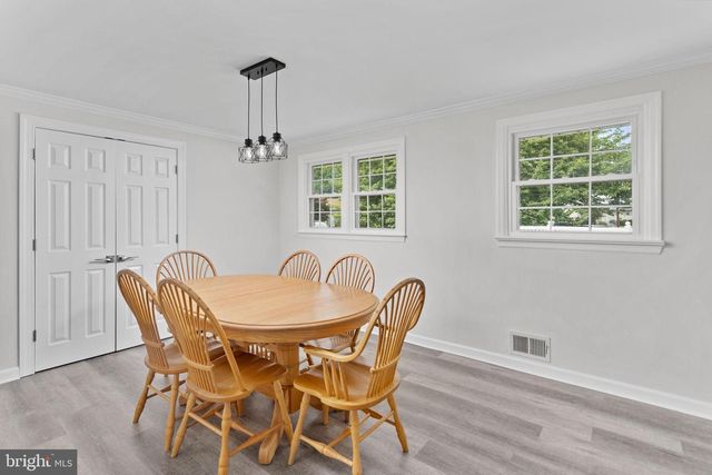 66 ENGLEWOOD BLVD, Hamilton, NJ 08610