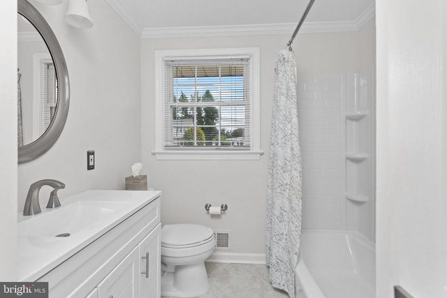 66 ENGLEWOOD BLVD, Hamilton, NJ 08610