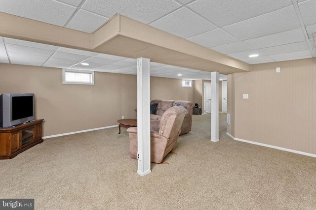 66 ENGLEWOOD BLVD, Hamilton, NJ 08610