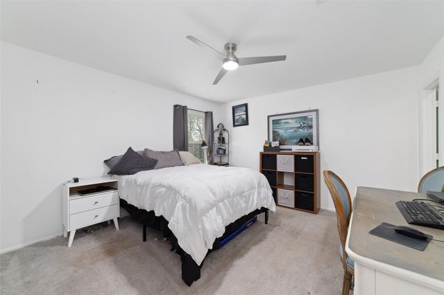 310 Riverwood Village Lane, Sealy, TX 77474