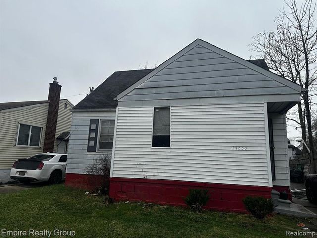 14250 Houston Whittier Street, Detroit, MI 48205