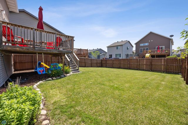 4822 34th Avenue S, Fargo, ND 58104