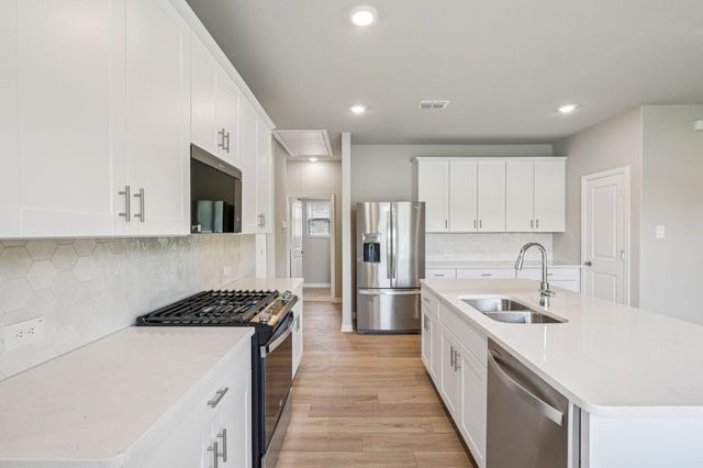 711 Dotty Drive, Mckinney, TX 75071