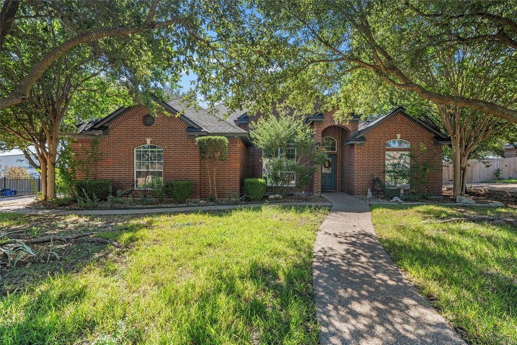 1404 Fort Collins Drive, Waco, TX 76712