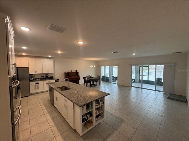 6615 RHYTHM DRIVE, Mascotte, FL 34753