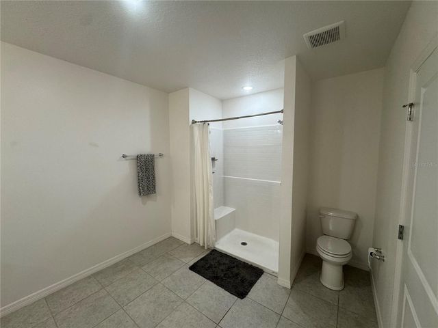6615 RHYTHM DRIVE, Mascotte, FL 34753