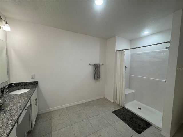 6615 RHYTHM DRIVE, Mascotte, FL 34753