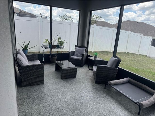 6615 RHYTHM DRIVE, Mascotte, FL 34753