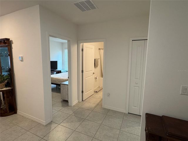 6615 RHYTHM DRIVE, Mascotte, FL 34753